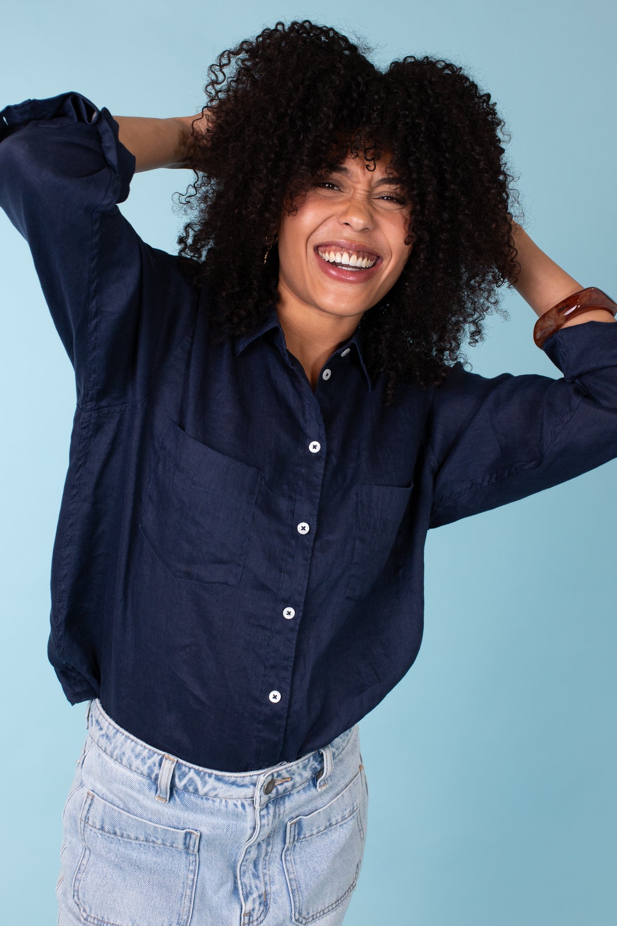 Hut The Boyfriend Linen Shirt - Forever Navy