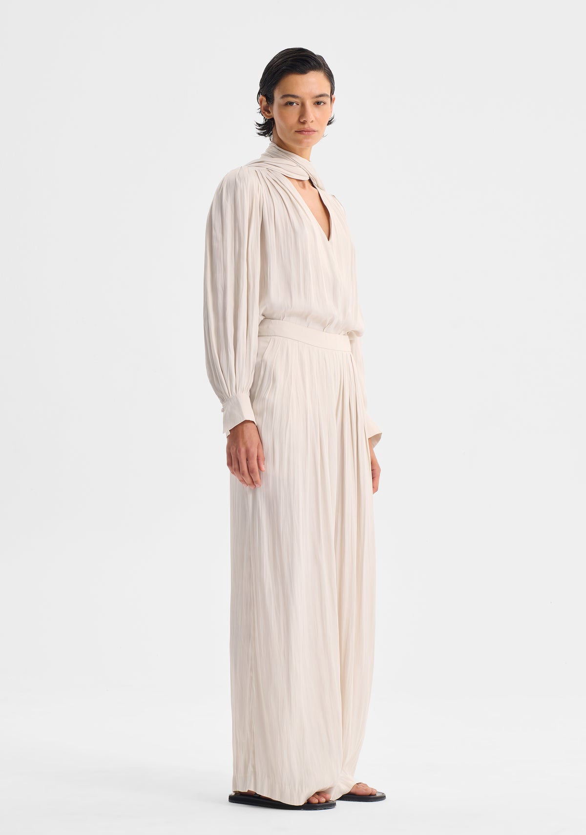 Morrison Lena V-Neck Top - Nougat