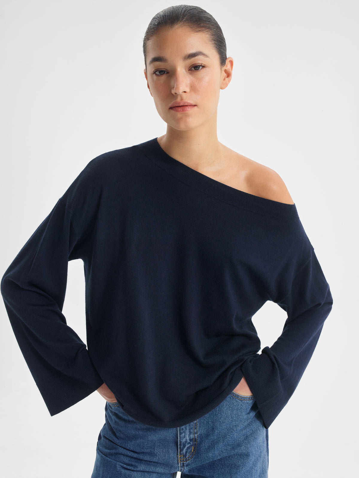 Morrison Rhyan Knit Pullover - Navy