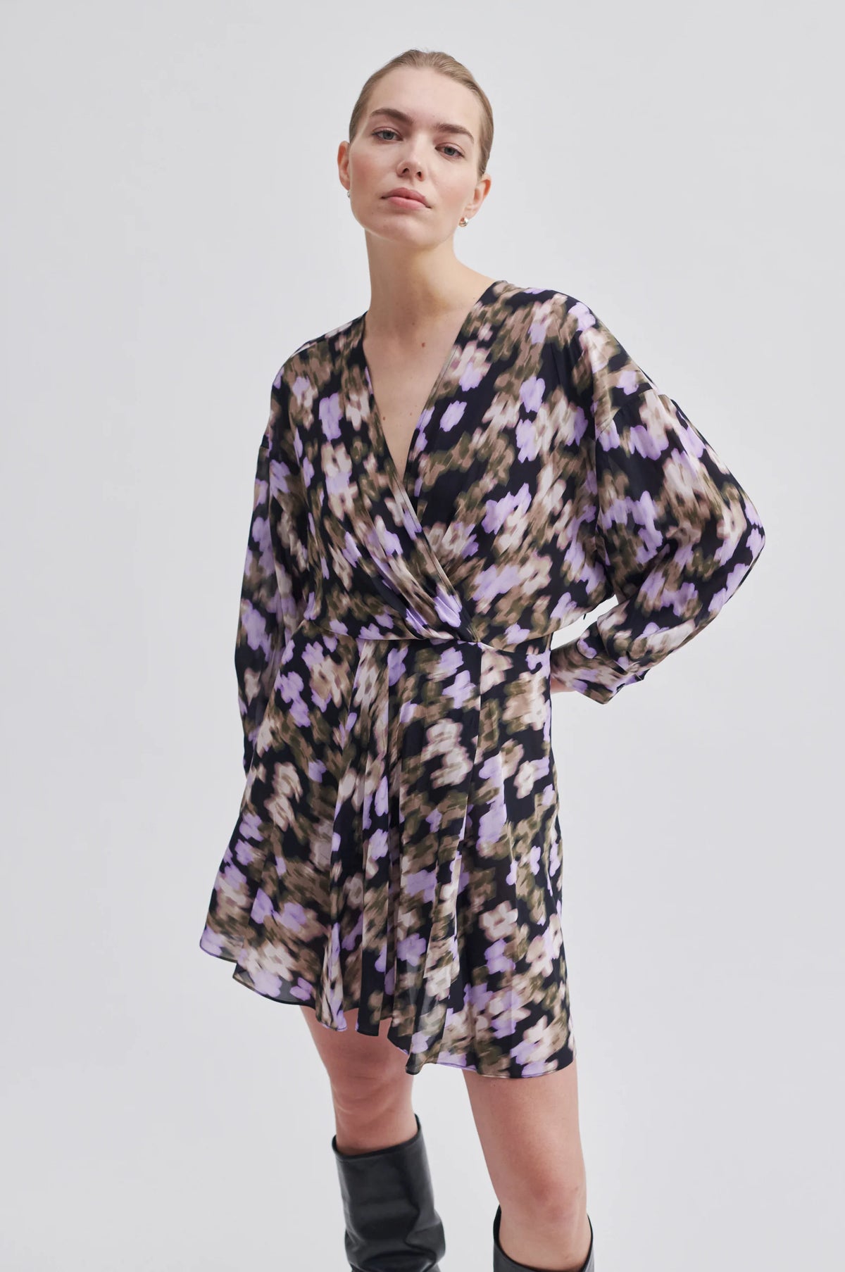 Second Female Cast Dress - Black