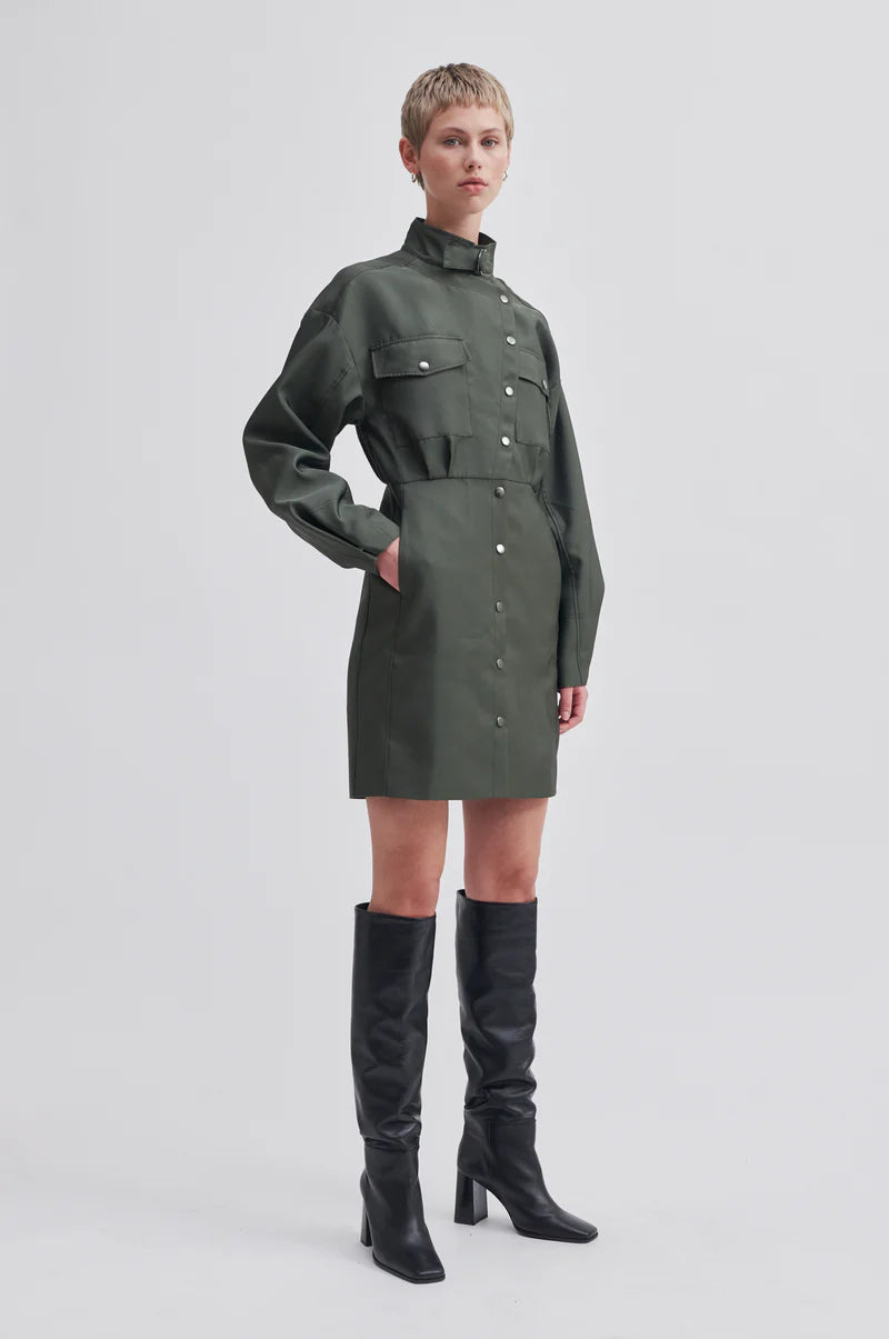 Second Female Elegance New Dress - Kambaba
