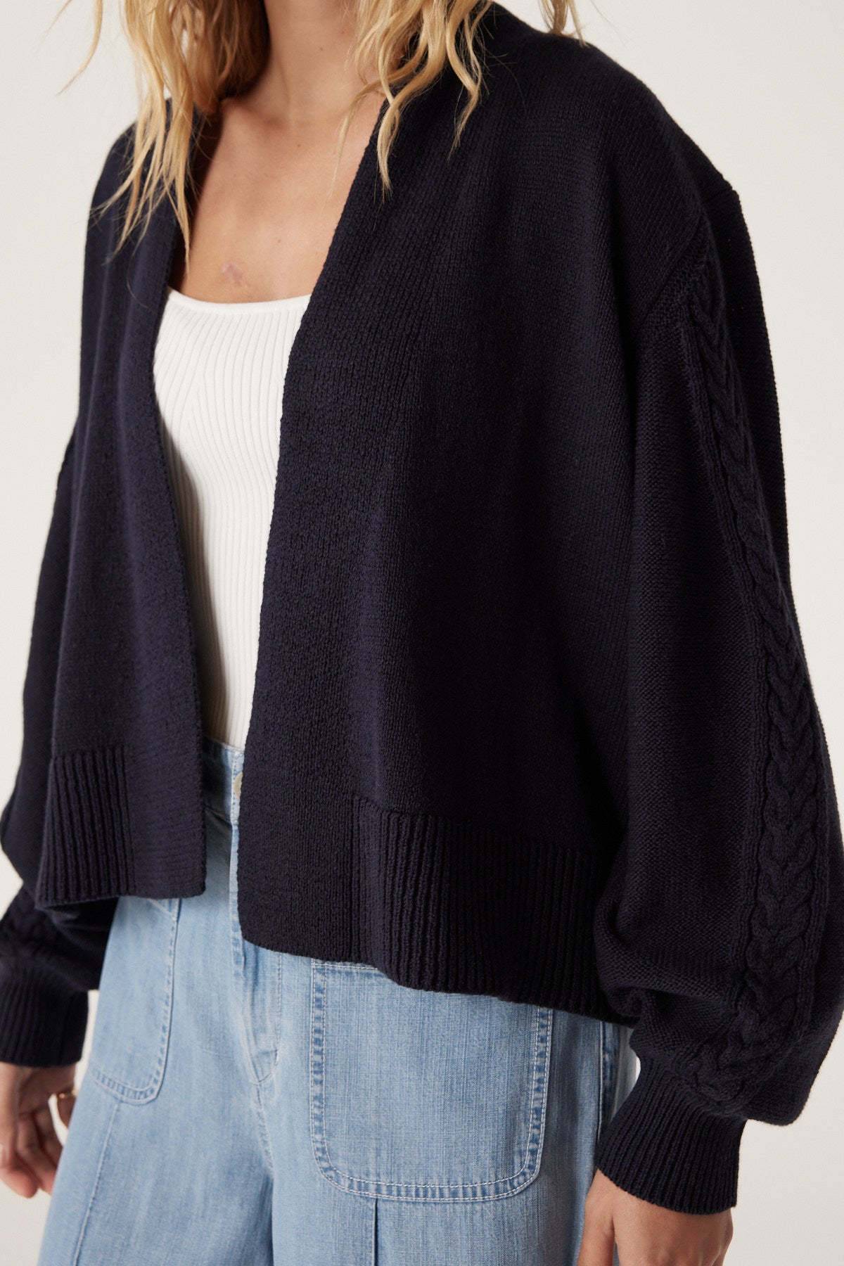 CABLE RIVIERA CABLE KNIT CARDIGAN  - NAVY