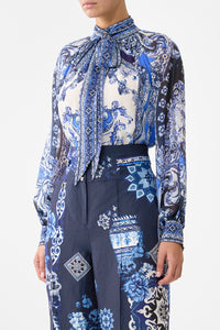 Camilla Detachable Pussy Bow Raglan Blouse - A Tiled Wonderland