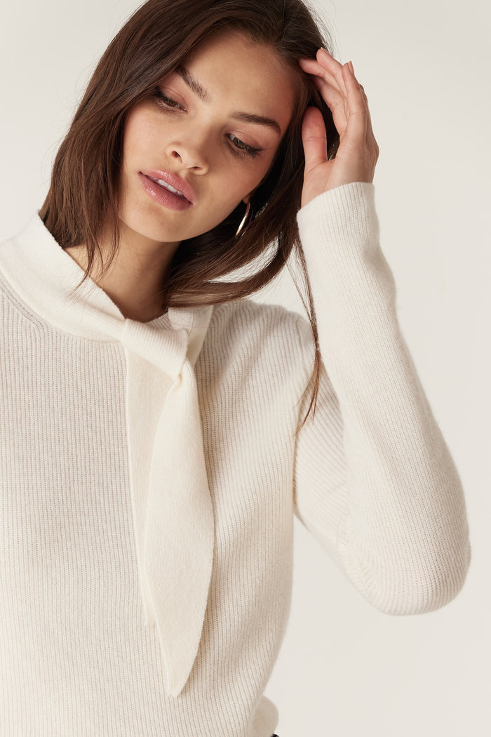 Cable Cashwool Tie Jumper - Milk
