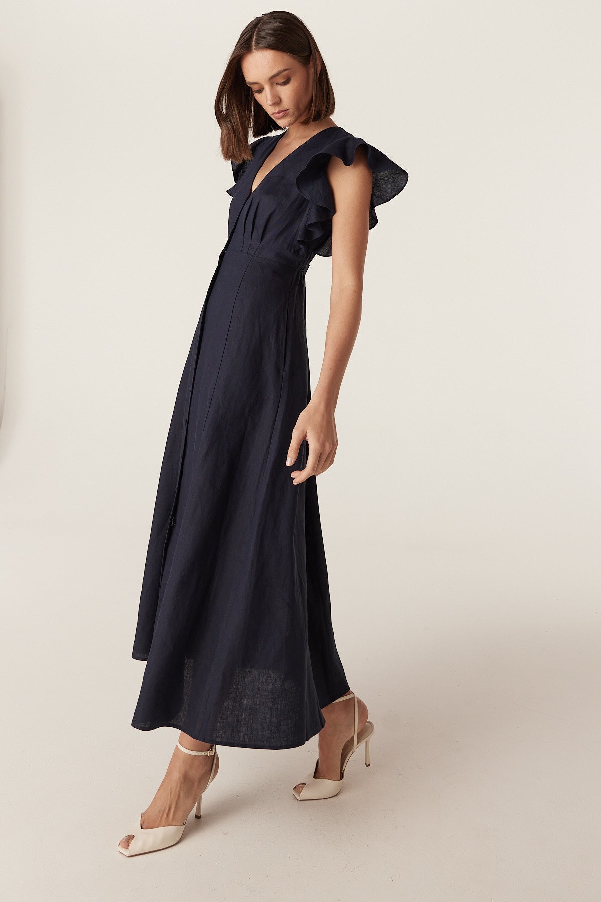 Cable Bellevue Linen Dress – Navy