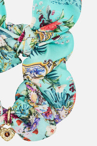 Camilla  Scrunchie With Trinket - Gardens Of Queluz
