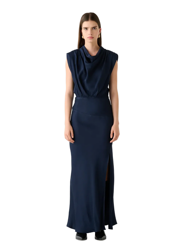 DRESSES  Escape