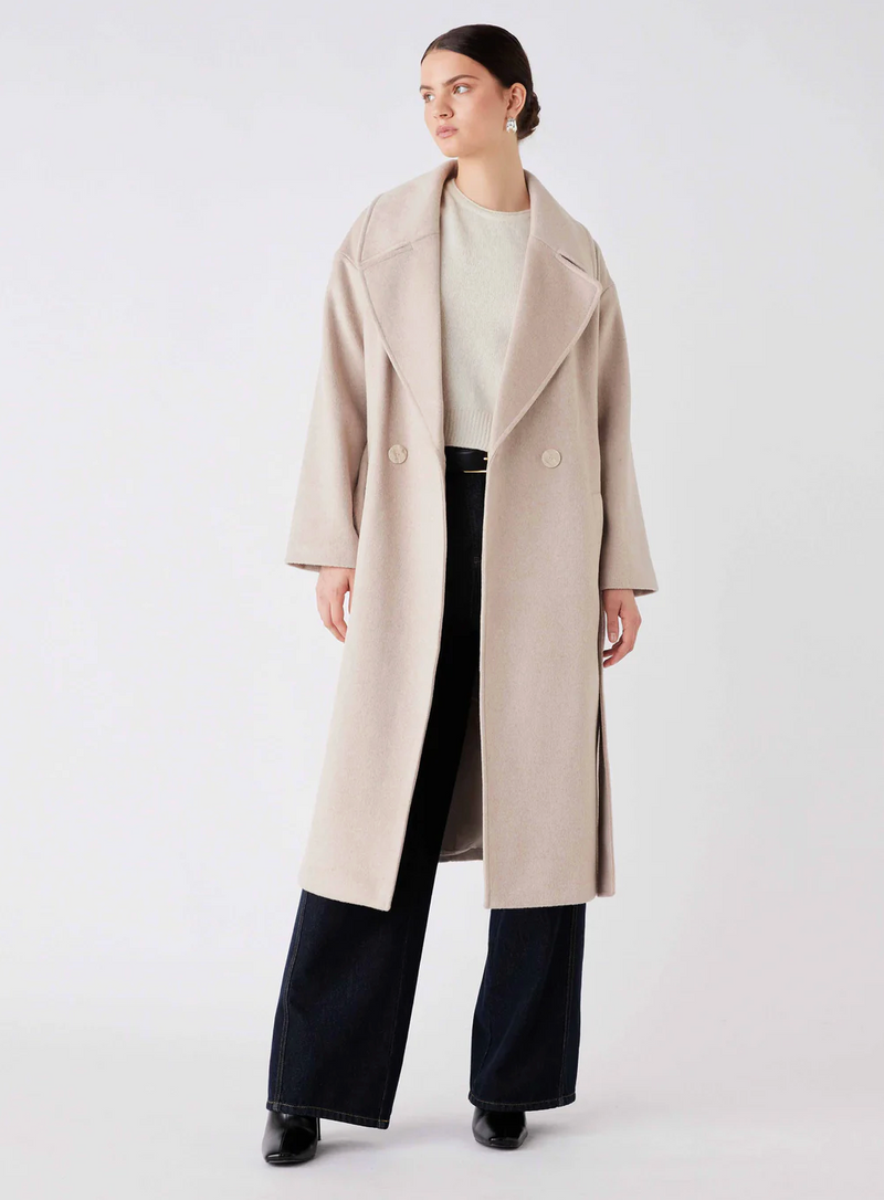 Esmaee Stateman Coat-Natural