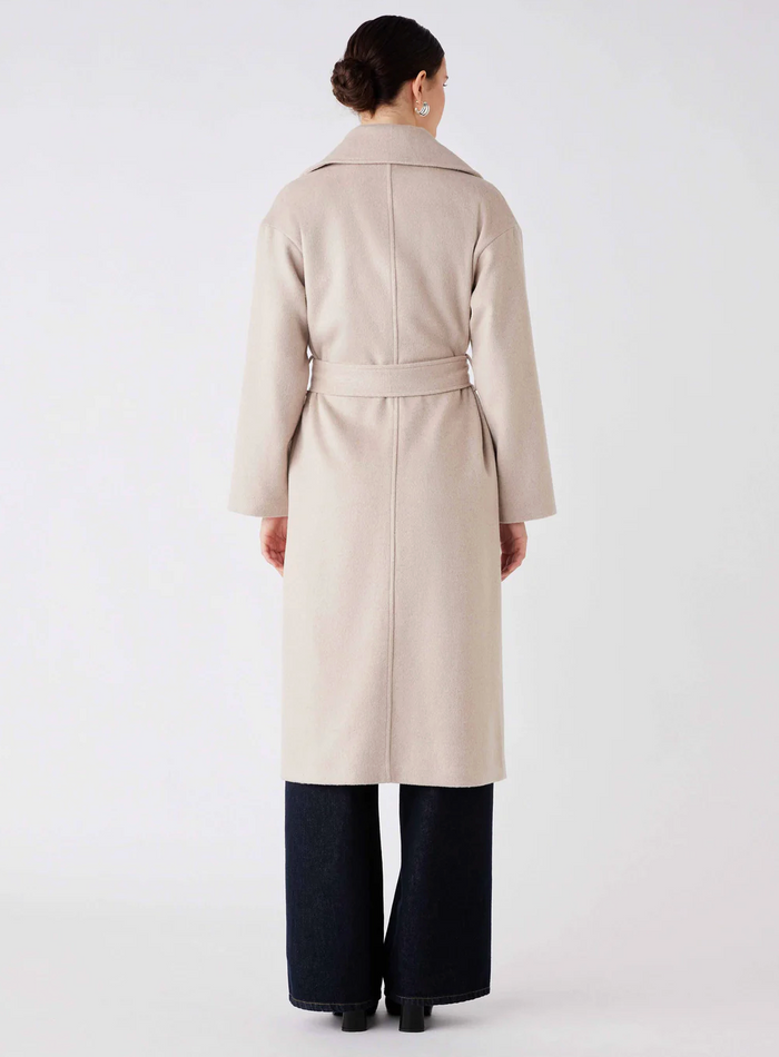 Esmaee Stateman Coat-Natural