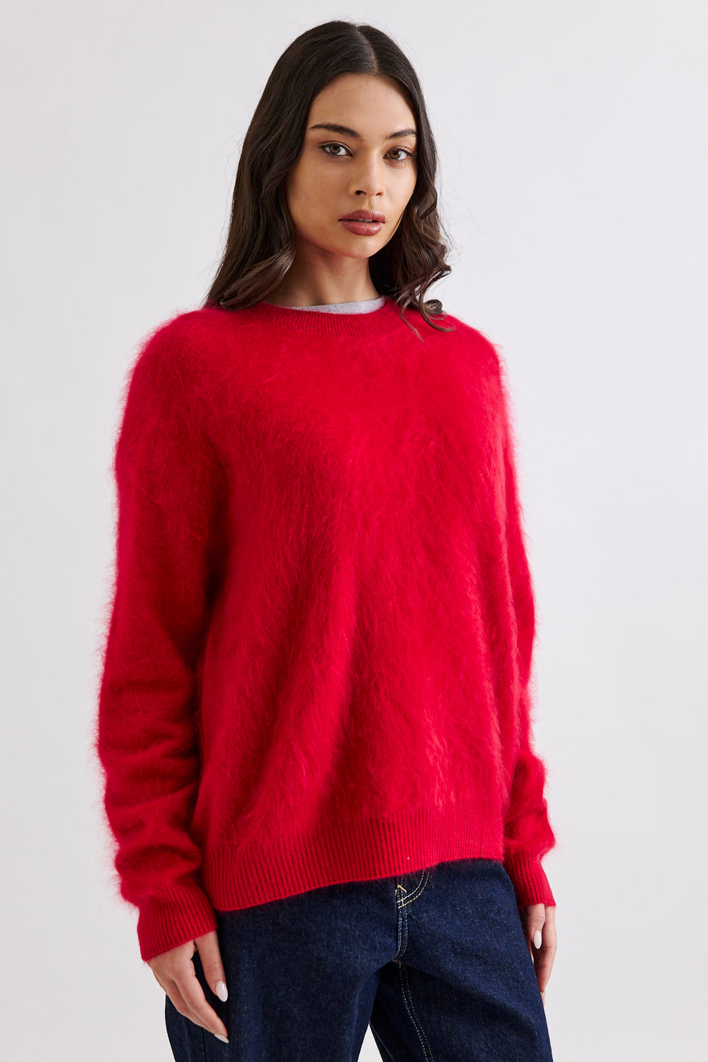 Mia Fratino Edith Crew - Scarlet