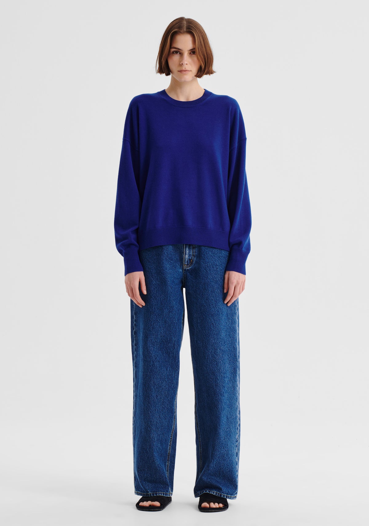 Morrison Payton Round Neck Merino Knit Pullover - Cobalt