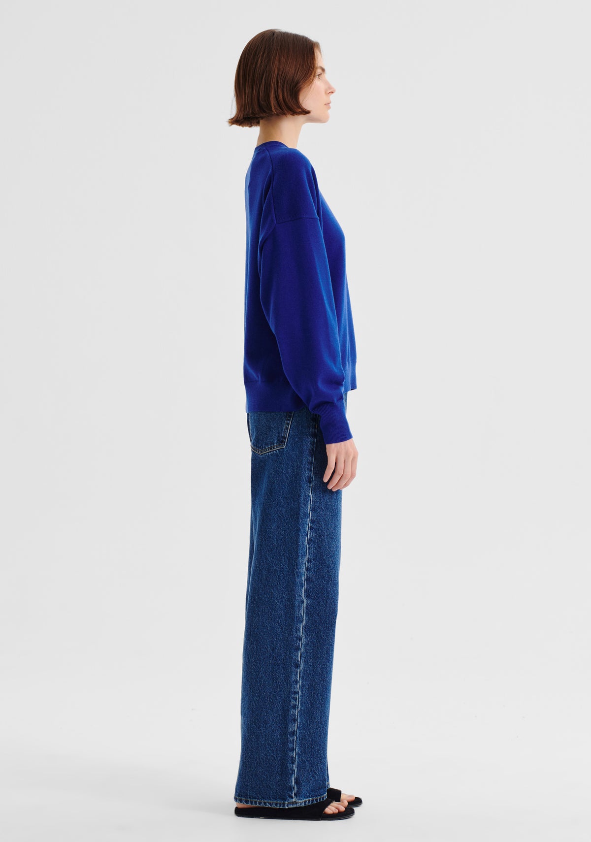 Morrison Payton Round Neck Merino Knit Pullover - Cobalt
