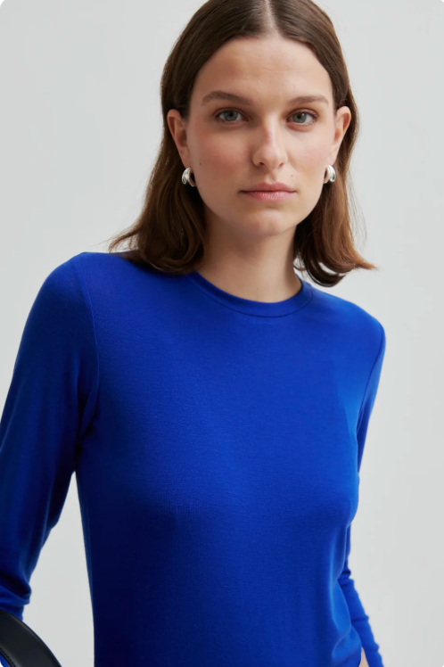 Second Female Matima O Tee - Mazarine Blue