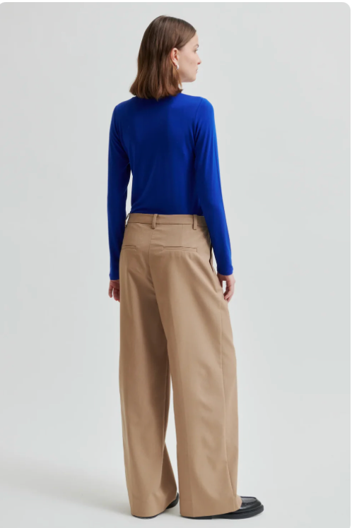 Second Female Matima O Tee - Mazarine Blue