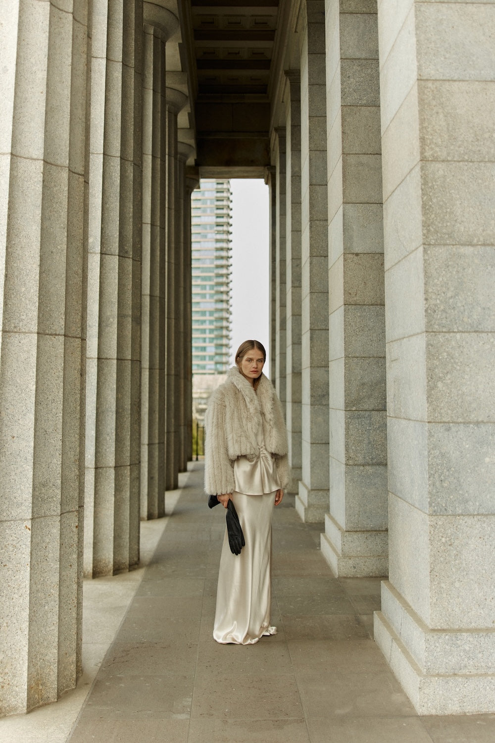 Sofia Irina Giselle Cropped Coat – Cream