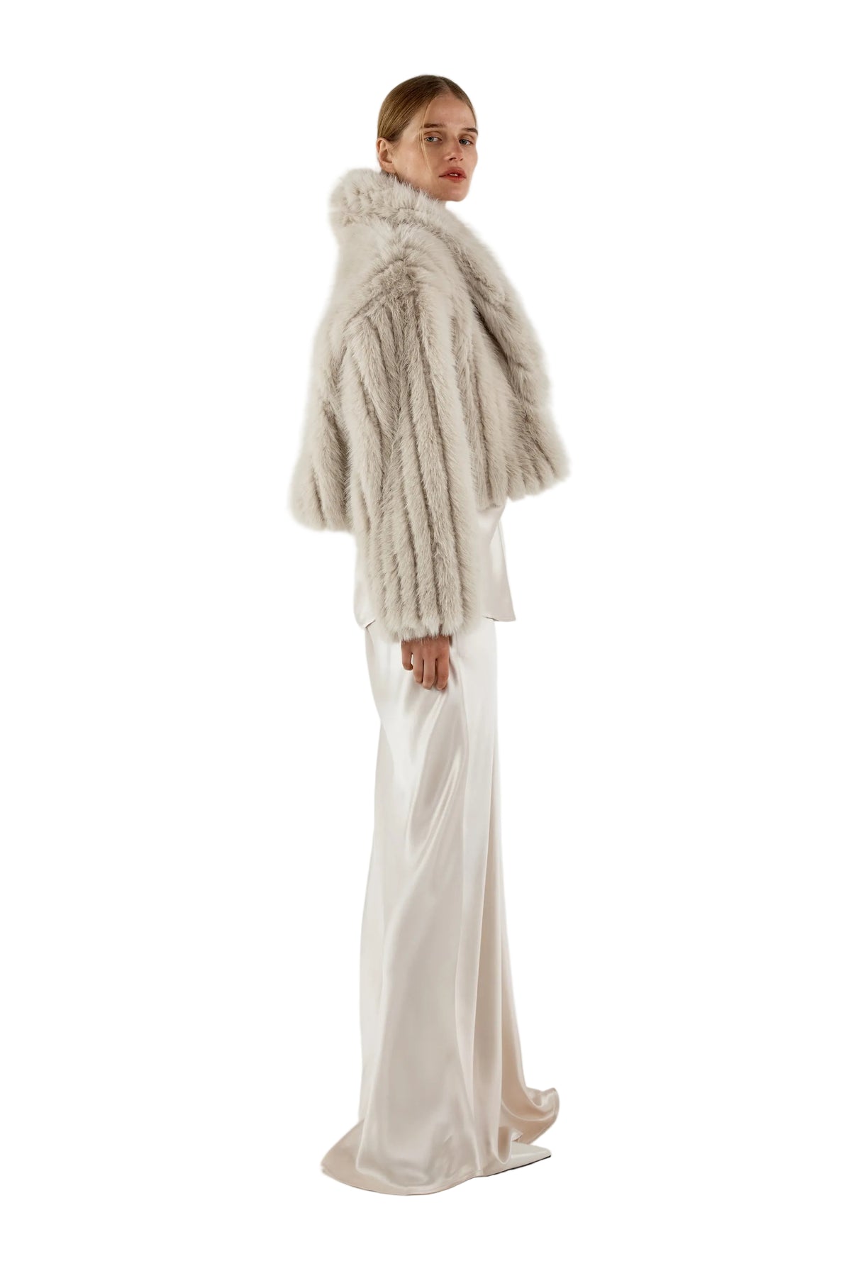 Sofia Irina Giselle Cropped Coat – Cream