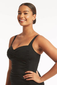 SEA LEVEL ESSENTIALS TWIST FRONT MULTIFIT SINGLET TOP - BLACK